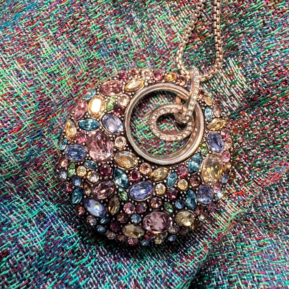 Brighton Trust Your Journey Large Circle Crystal Pendant (Reversible) - Picture 1 of 3
